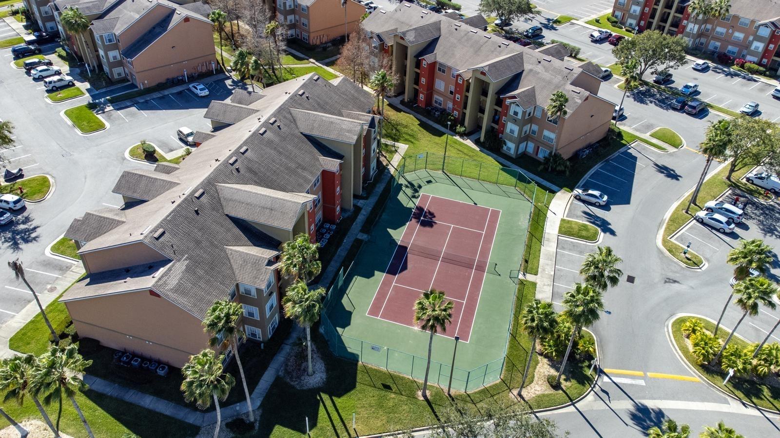 VILLAS DEL SOL AT KISS CONDO - Residential