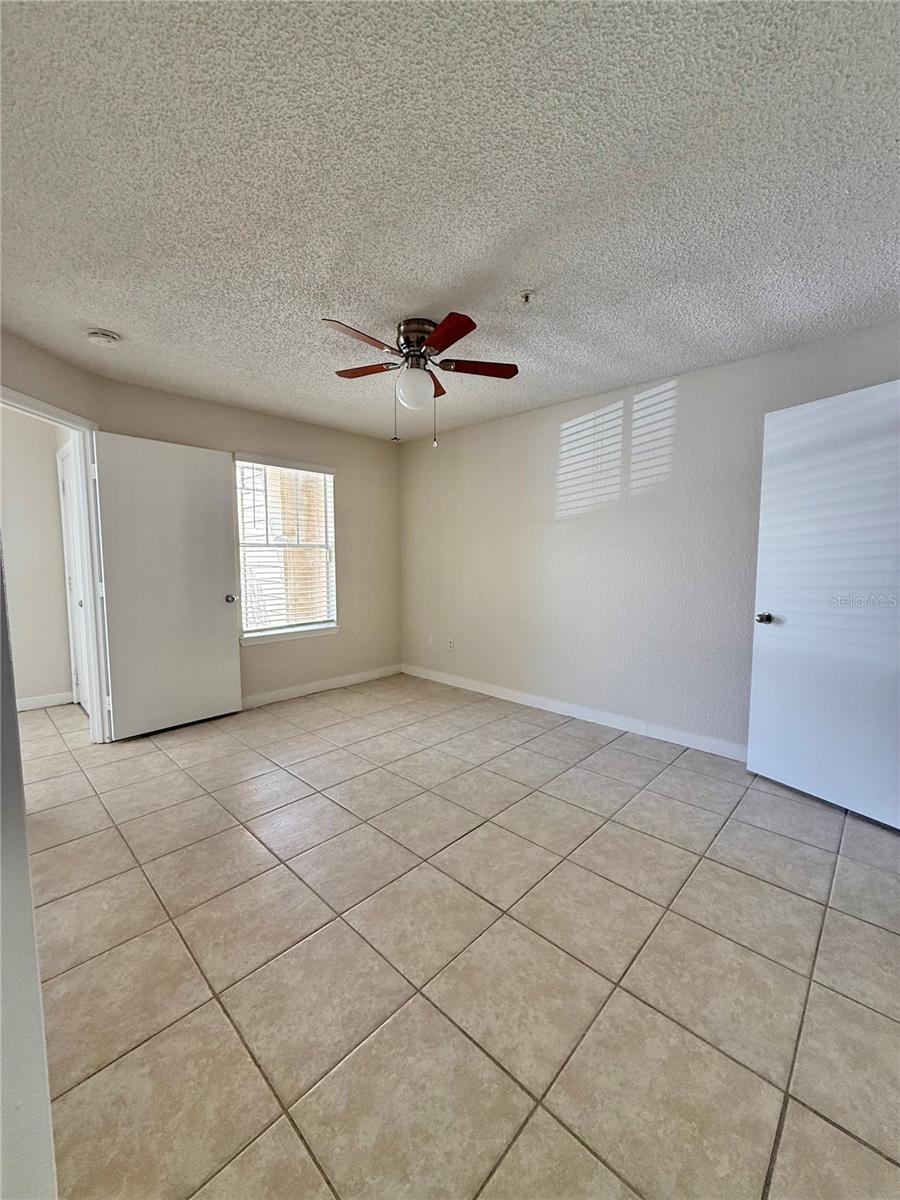 VILLAS DEL SOL AT KISS CONDO - Residential