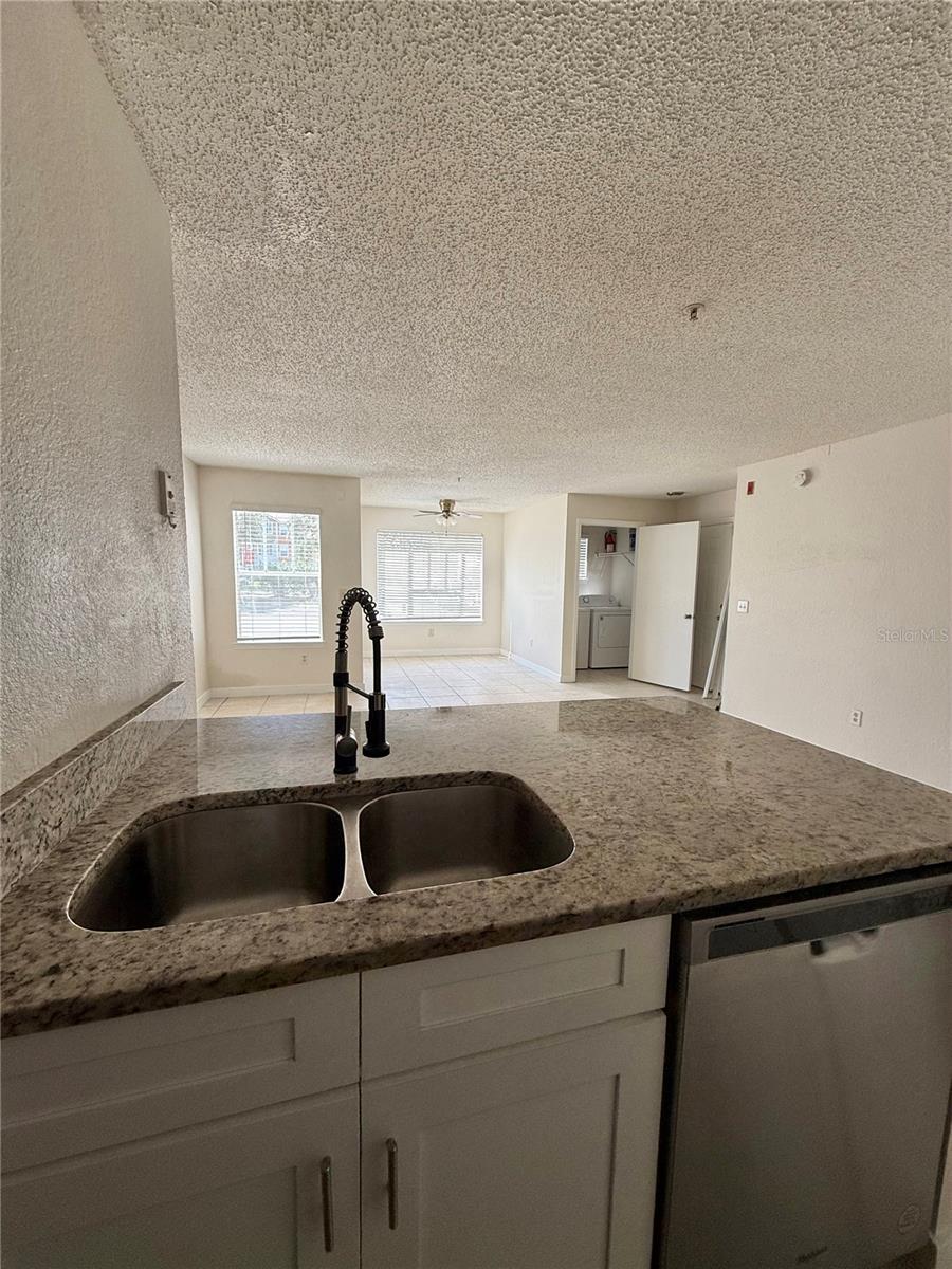 VILLAS DEL SOL AT KISS CONDO - Residential