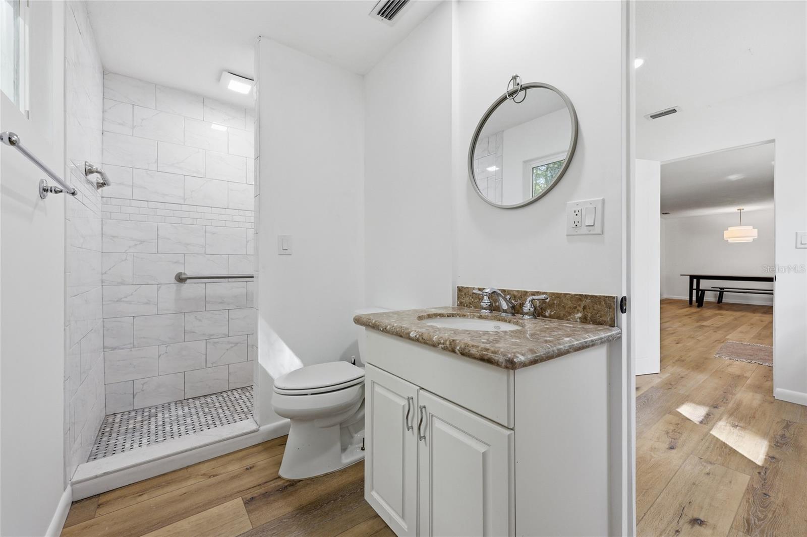 SIMONTON FARMS/CREEKSIDE - Residential