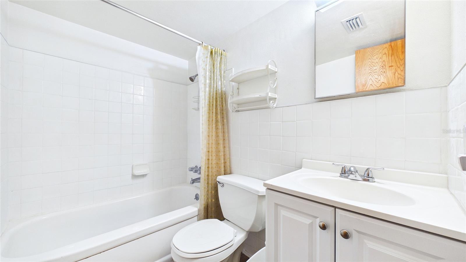 WESTGATE MANOR 1ST ADD - Residential