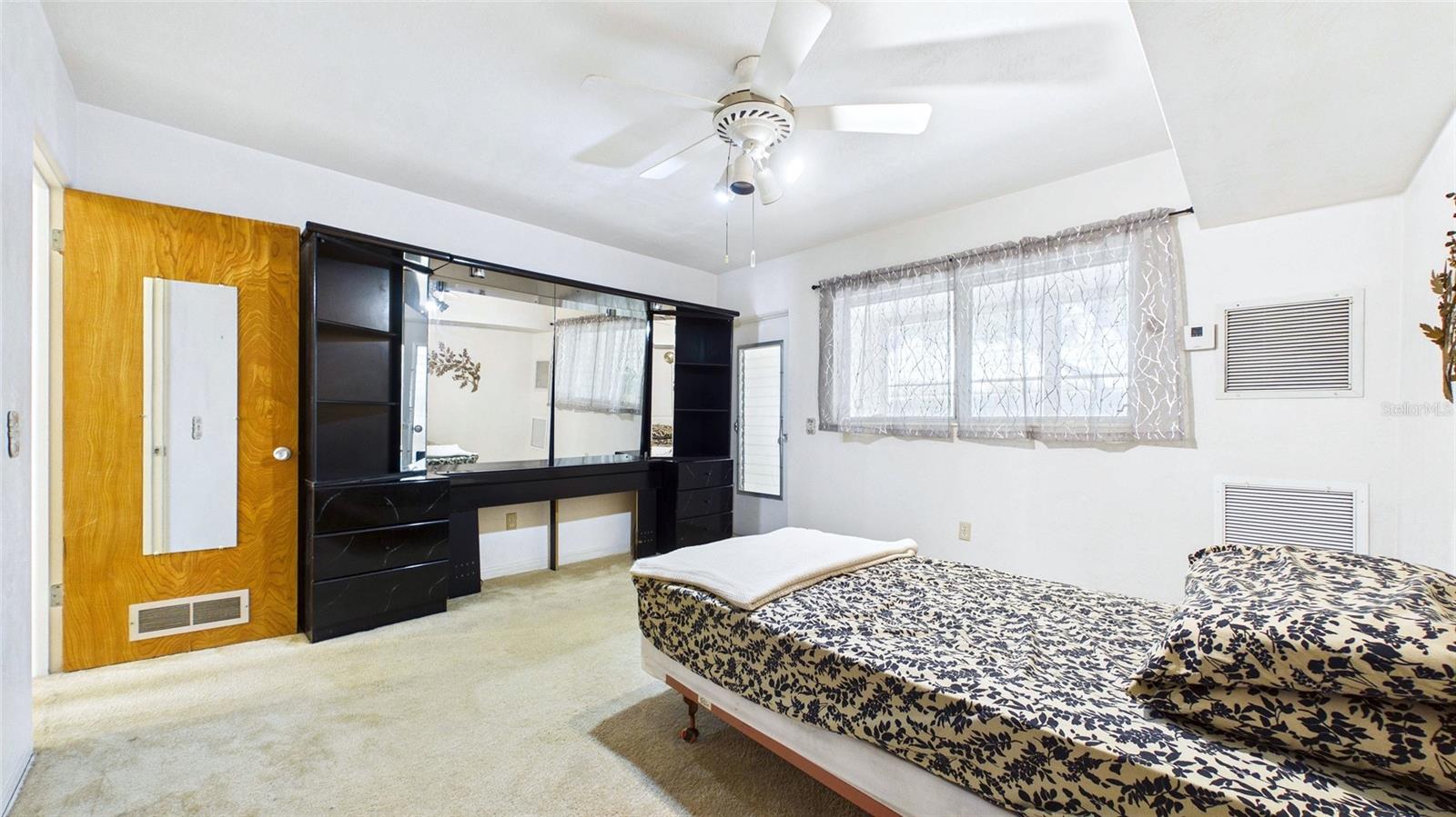 WESTGATE MANOR 1ST ADD - Residential