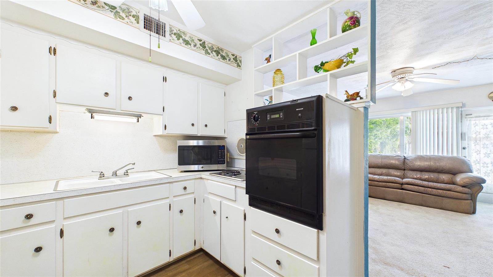 WESTGATE MANOR 1ST ADD - Residential