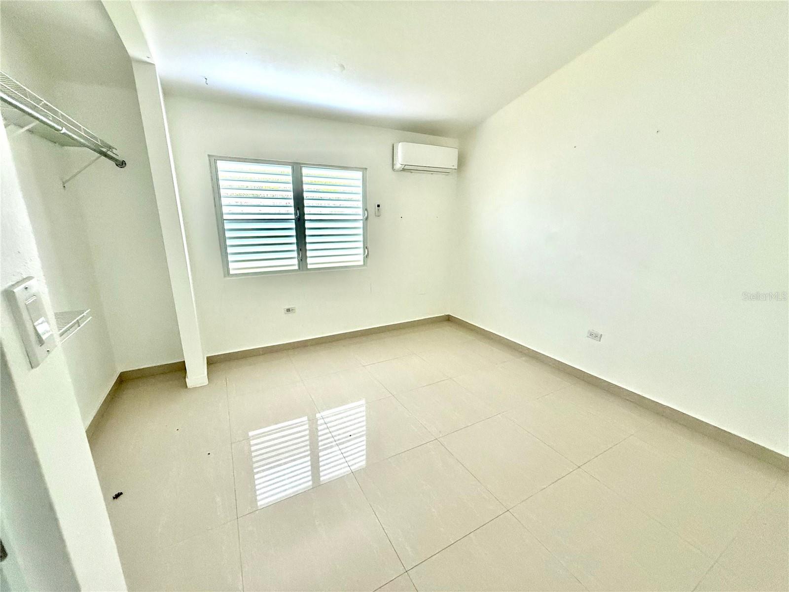 LINDO MAR - Residential