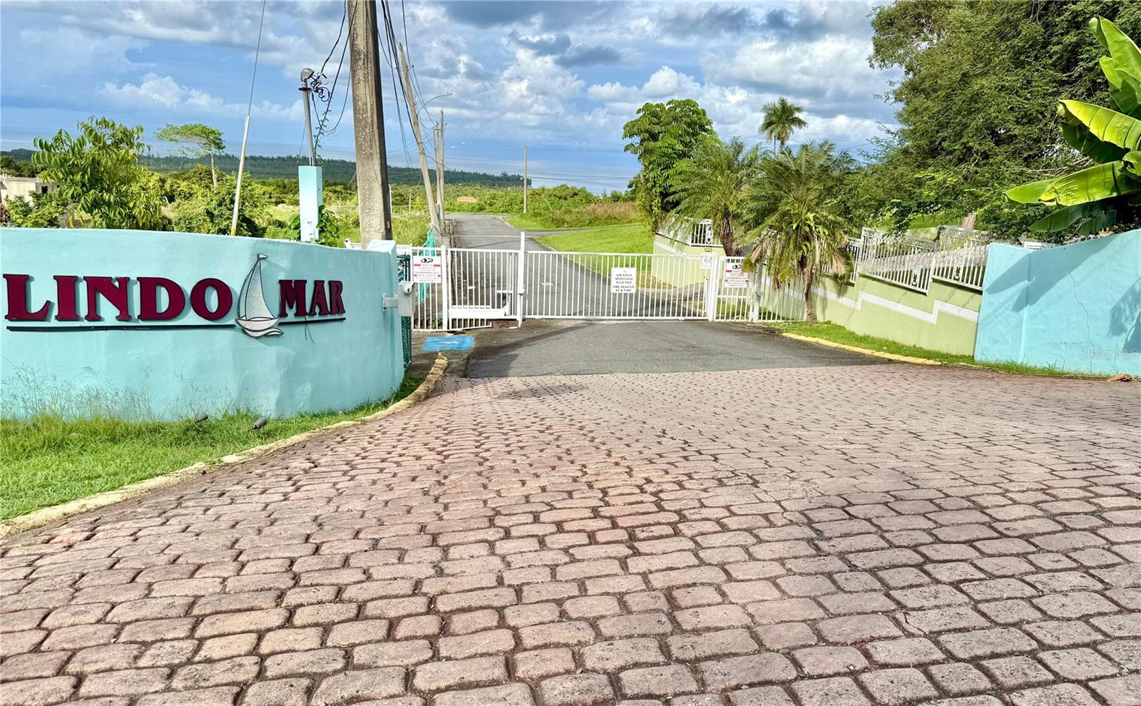 LINDO MAR - Residential