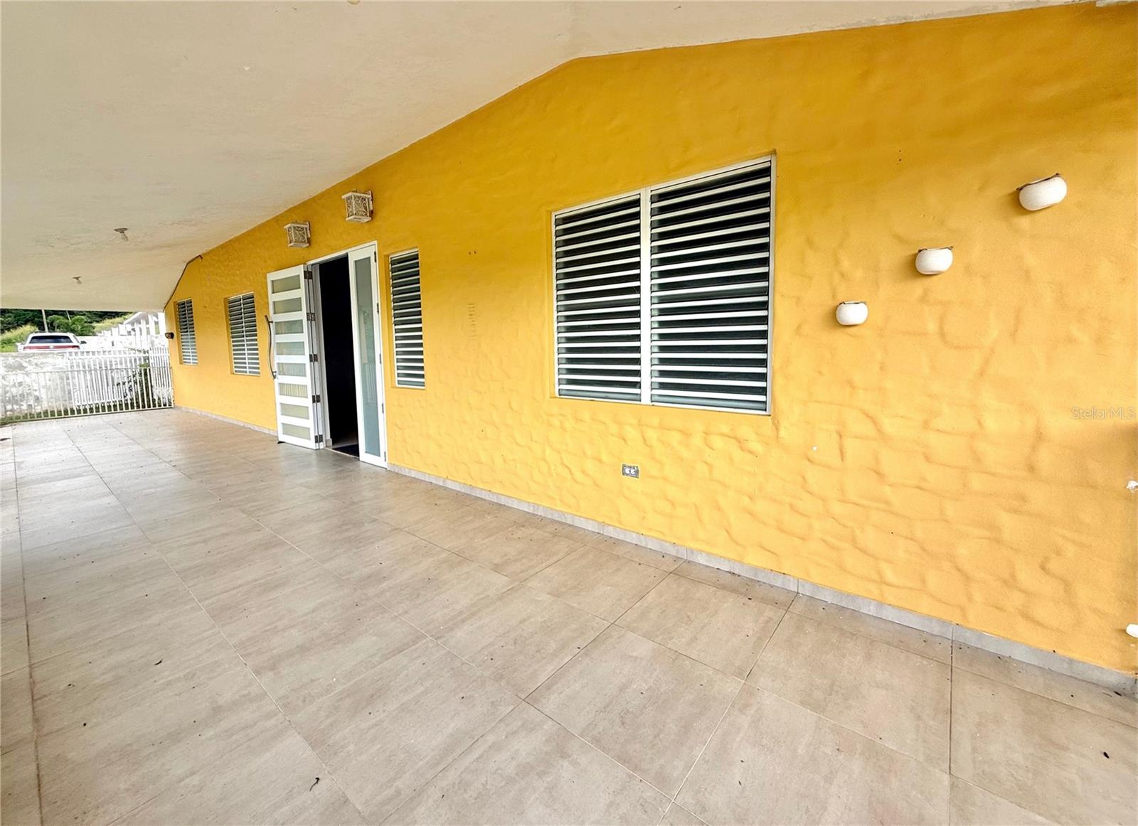 LINDO MAR - Residential