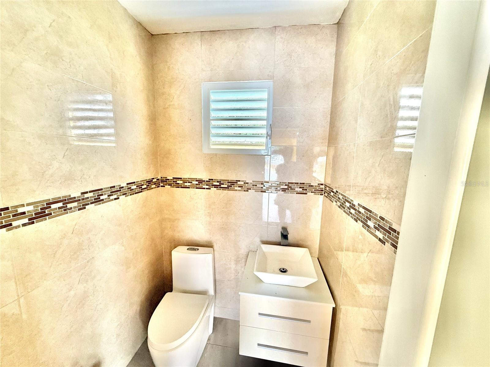 LINDO MAR - Residential