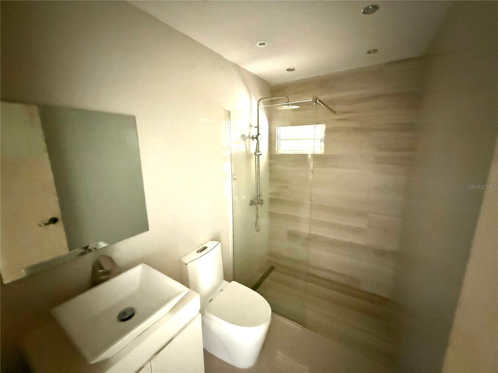 LINDO MAR - Residential