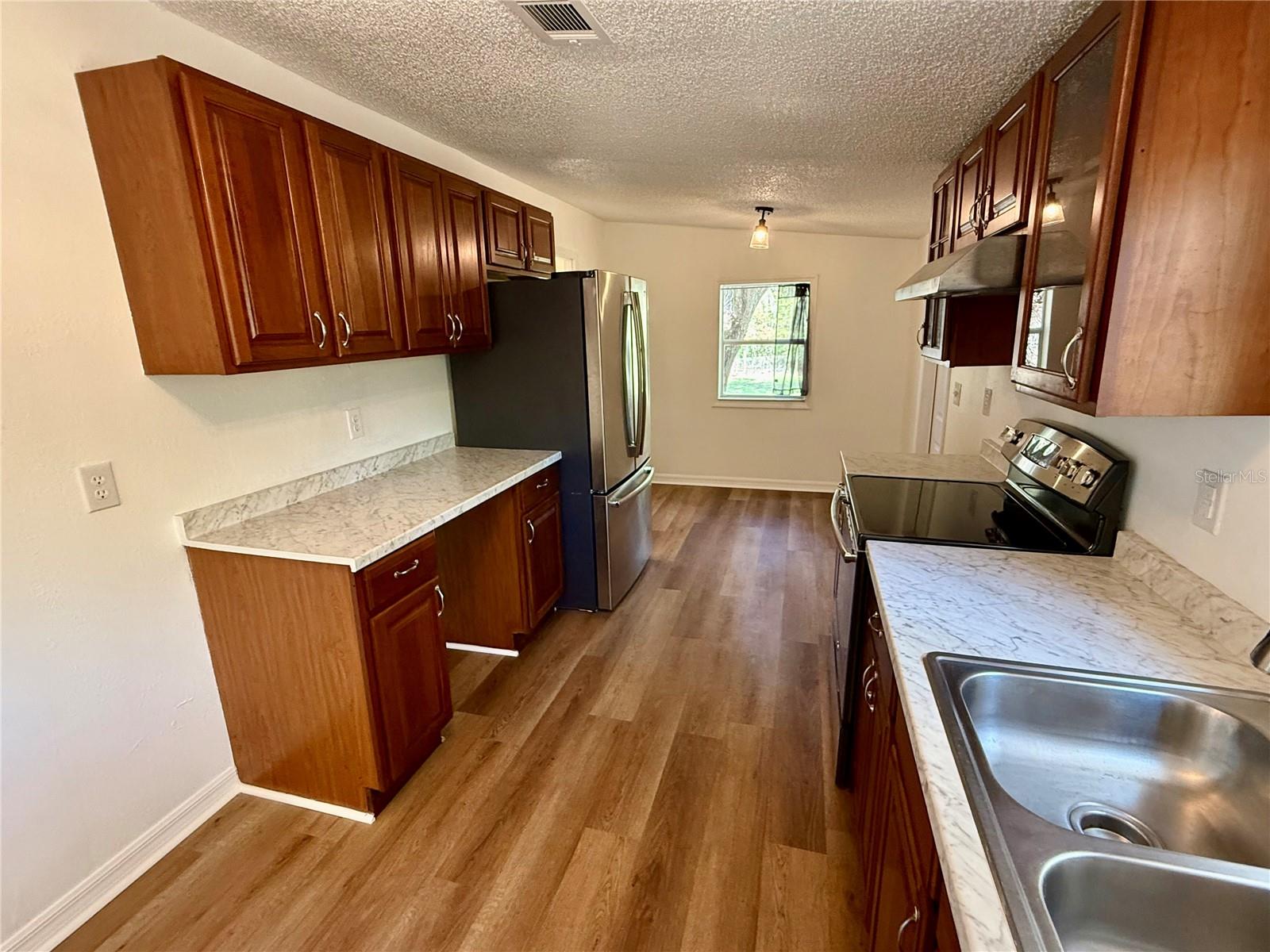 ZEPHYRHILLS COLONY CO - Residential