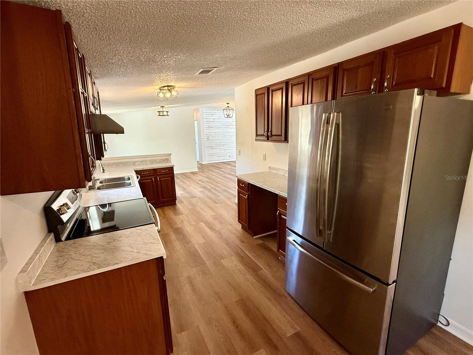 ZEPHYRHILLS COLONY CO - Residential