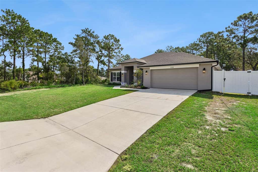Photo of 11268 Kodiak Wren Road, Weeki Wachee, FL 34614 (MLS # G5115832)