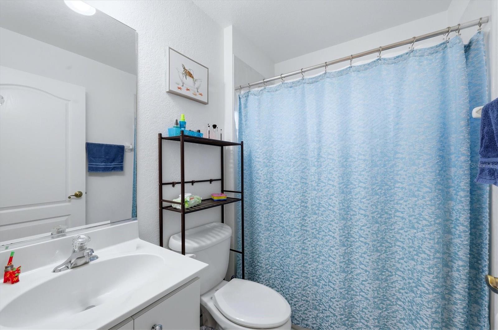 ROTONDA LAKES - Residential