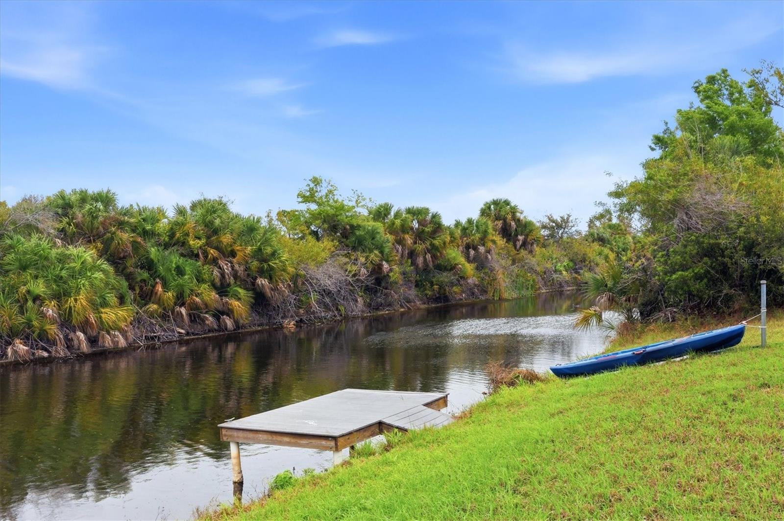 ROTONDA LAKES - Residential