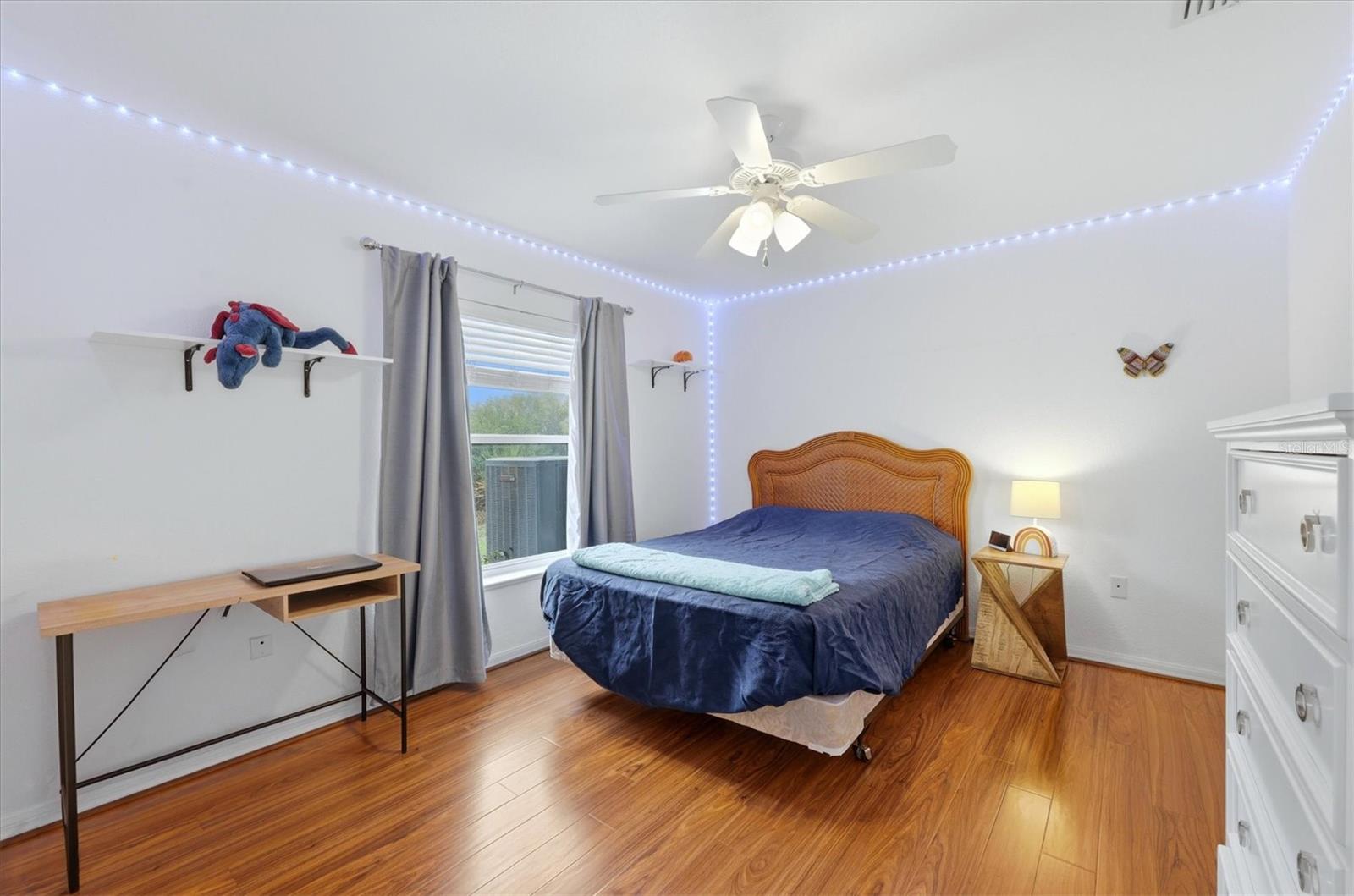 ROTONDA LAKES - Residential