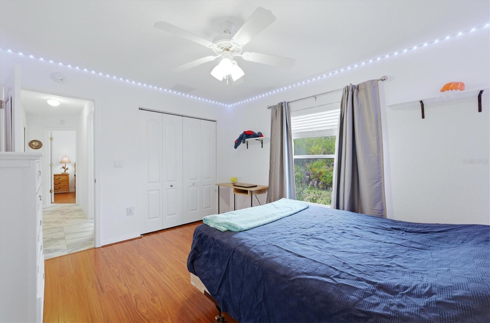 ROTONDA LAKES - Residential