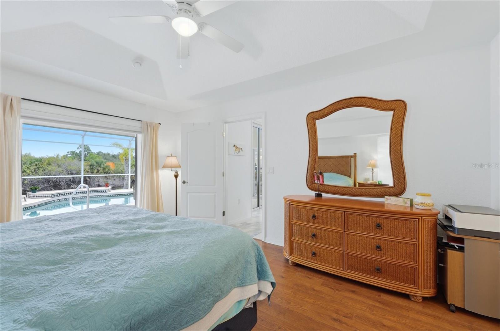 ROTONDA LAKES - Residential