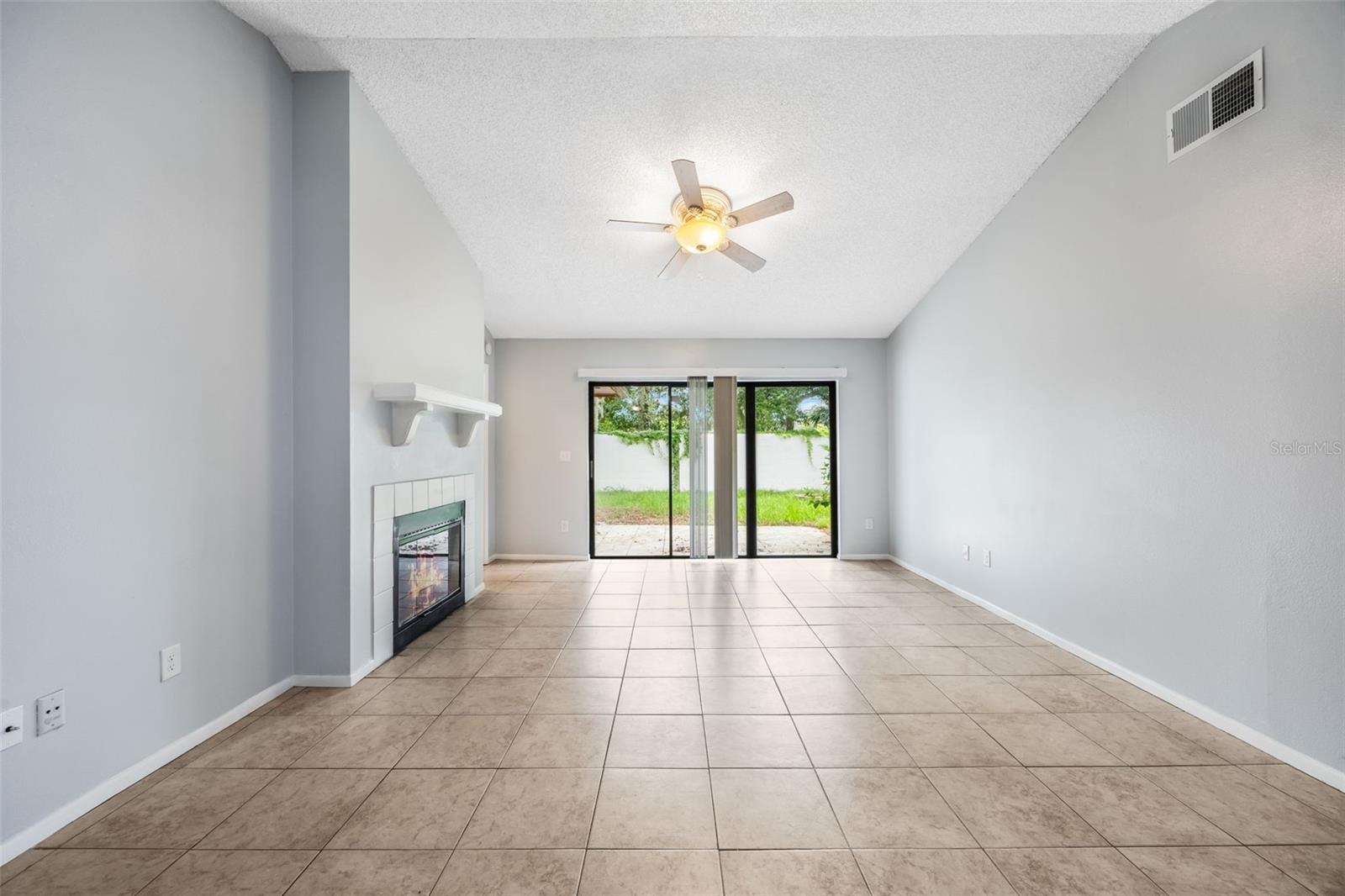 512 HOLBROOK CIRCLE