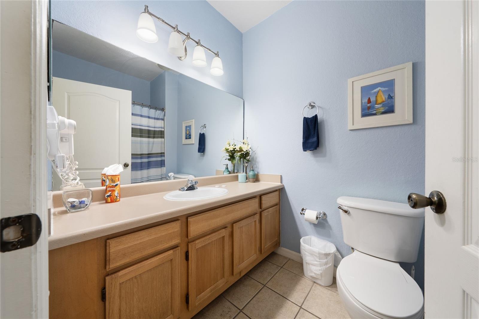 RUNAWAY BEACH CLUB CONDO - Residential