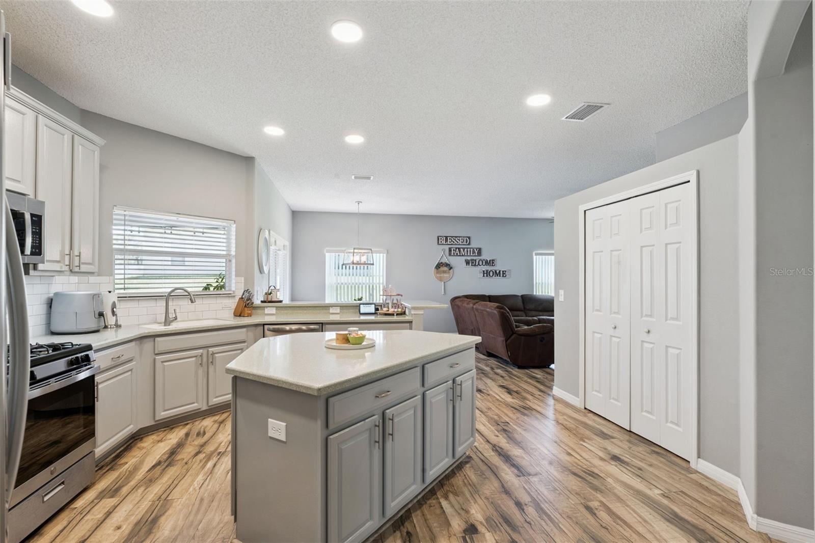 SKYWAY TERRACE ADD - Residential