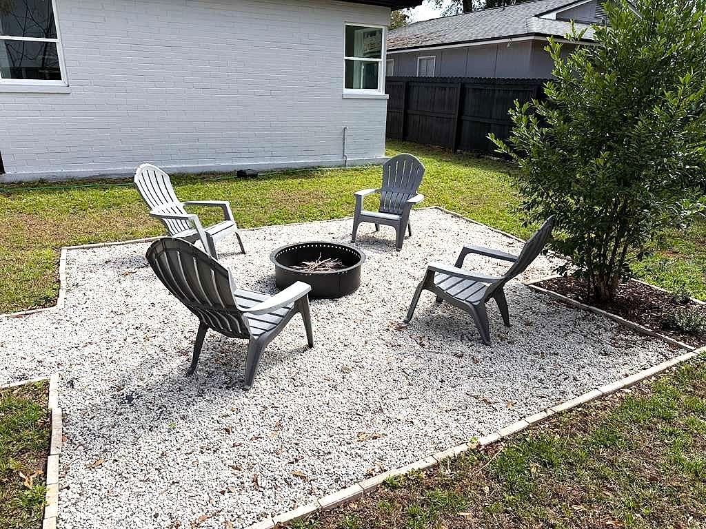 DIXIE TERRACE - Residential