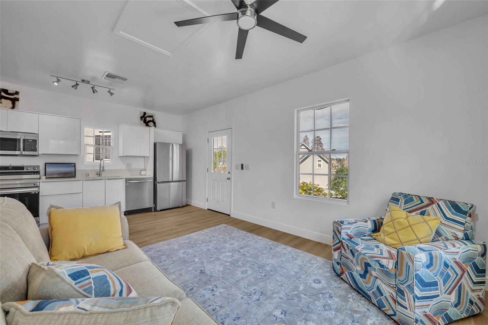 CELEBRATION EAST VILLAGE UNIT 1 - Residential