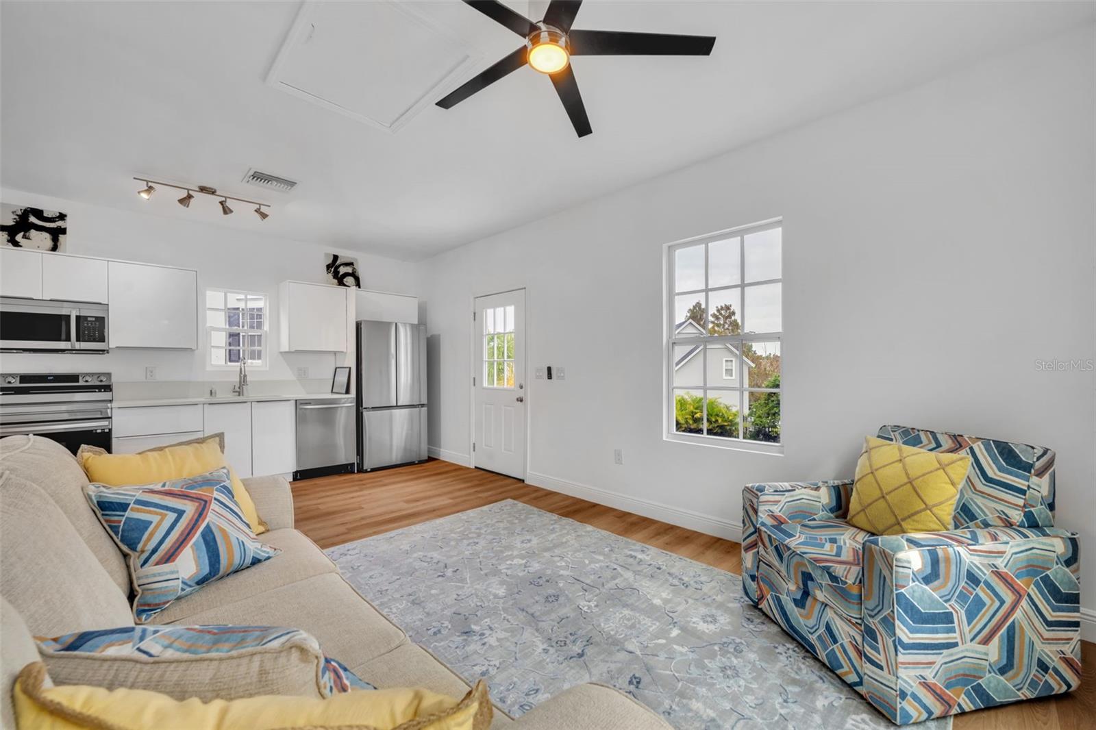 CELEBRATION EAST VILLAGE UNIT 1 - Residential