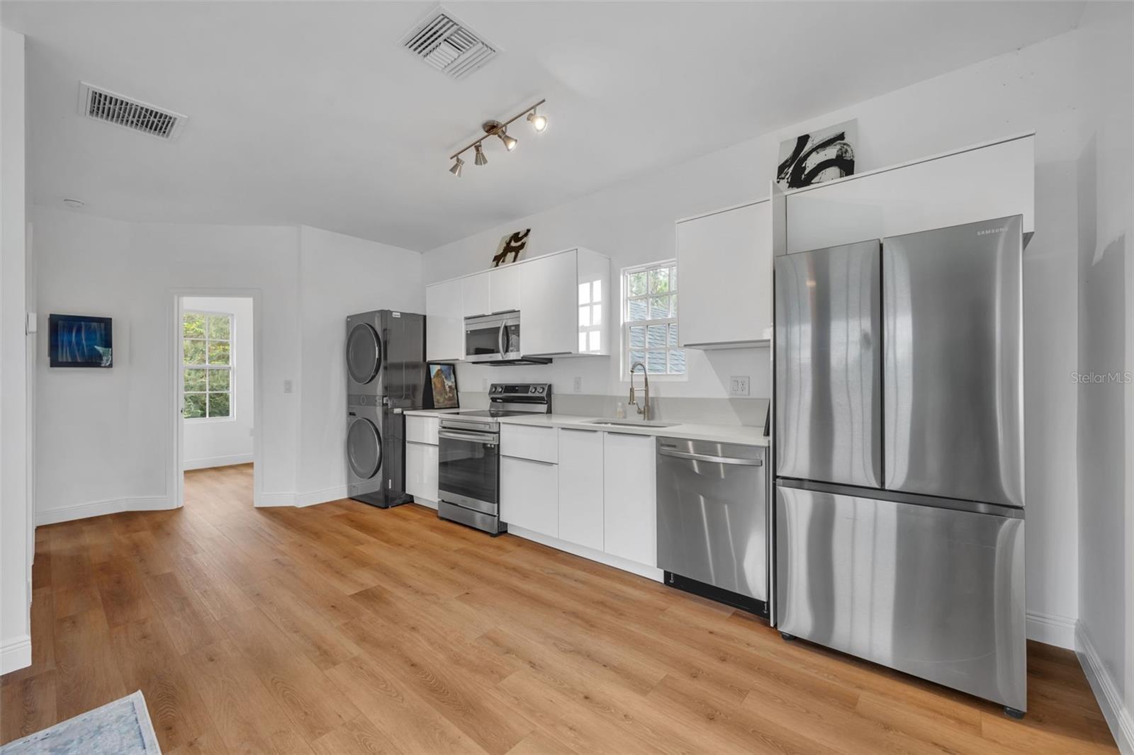 CELEBRATION EAST VILLAGE UNIT 1 - Residential