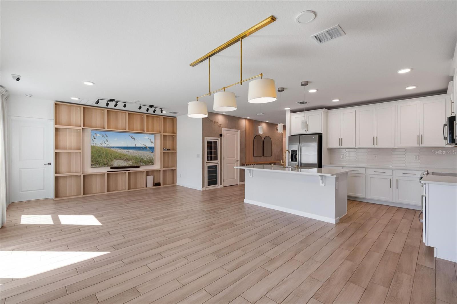 EDEN AT CROSS PRAIRIE - Residential Lease