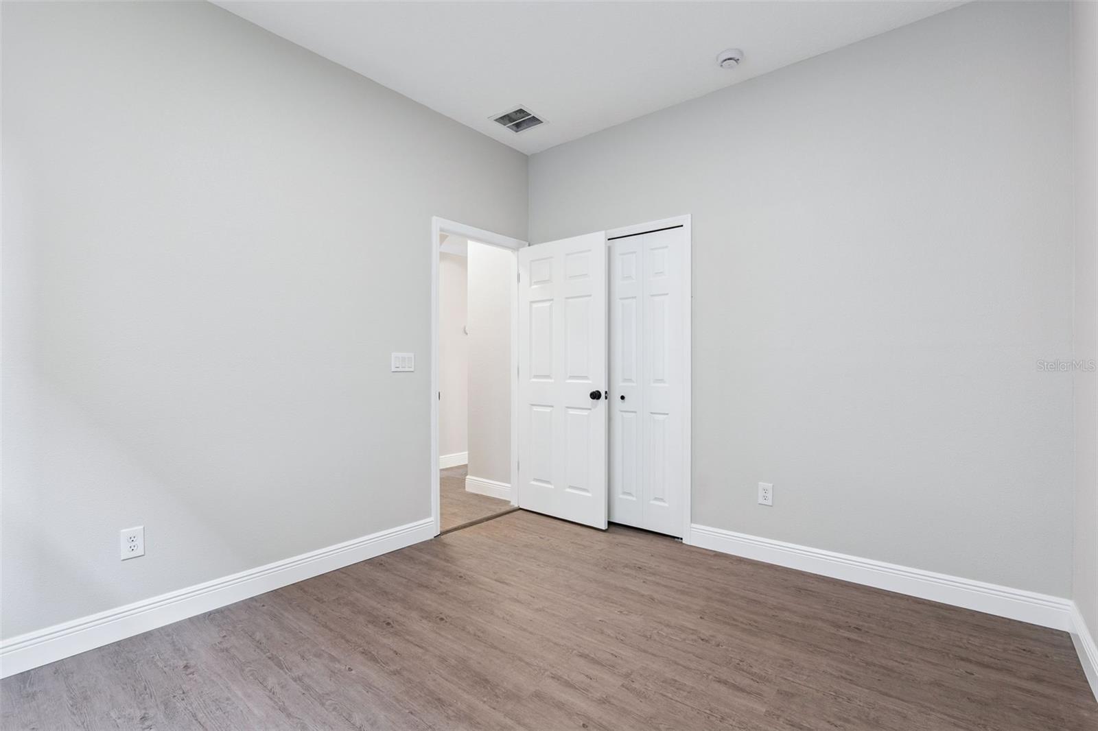 WOODSONG - Residential