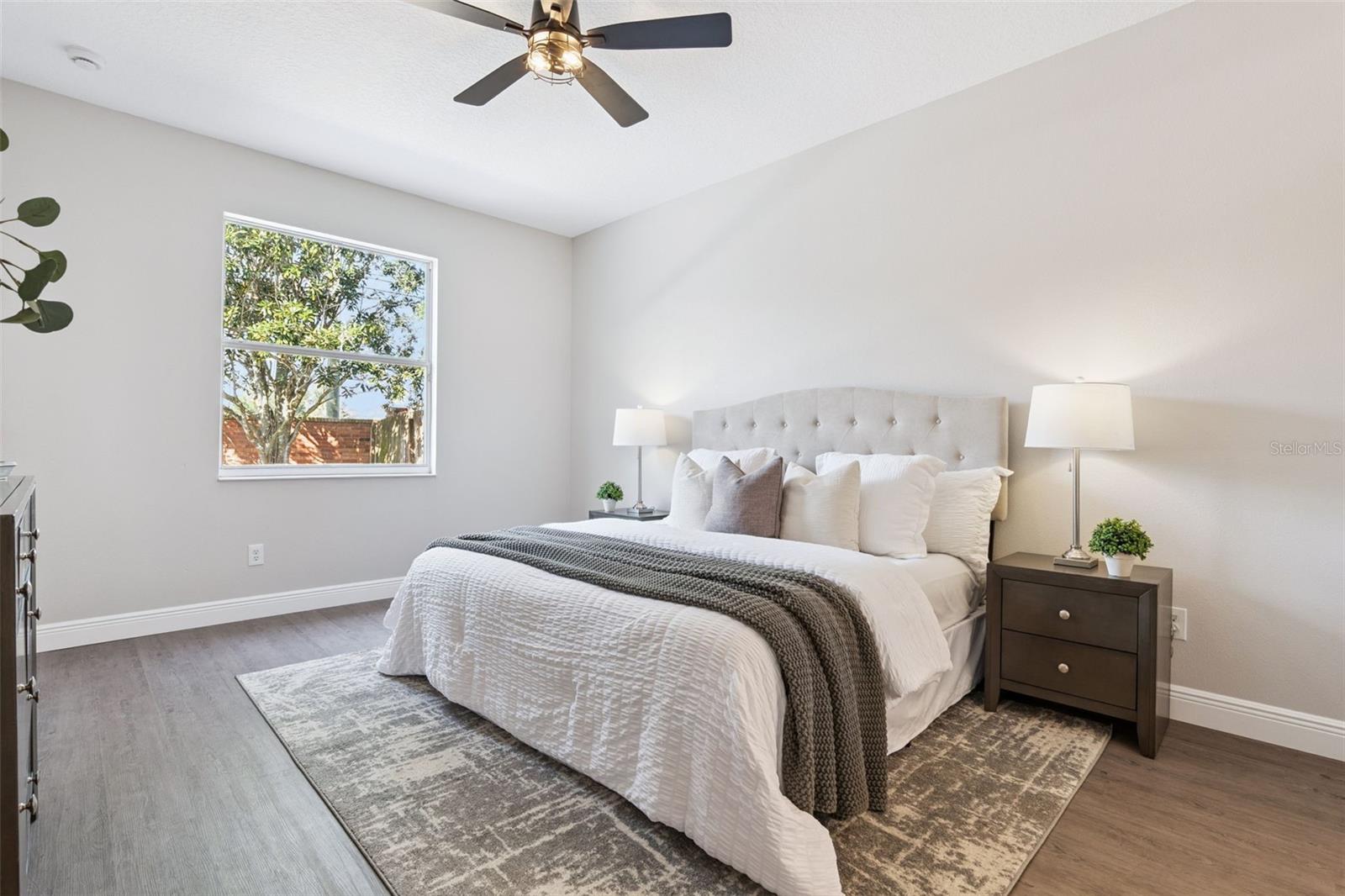 WOODSONG - Residential