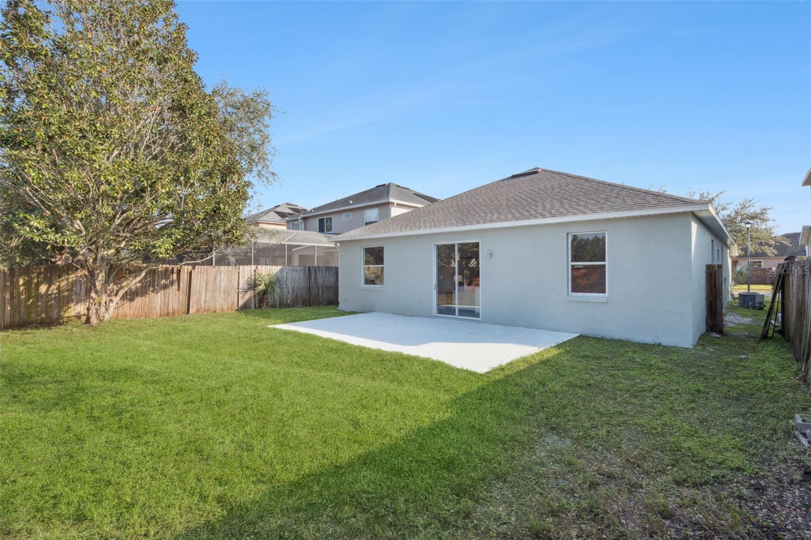 WOODSONG - Residential