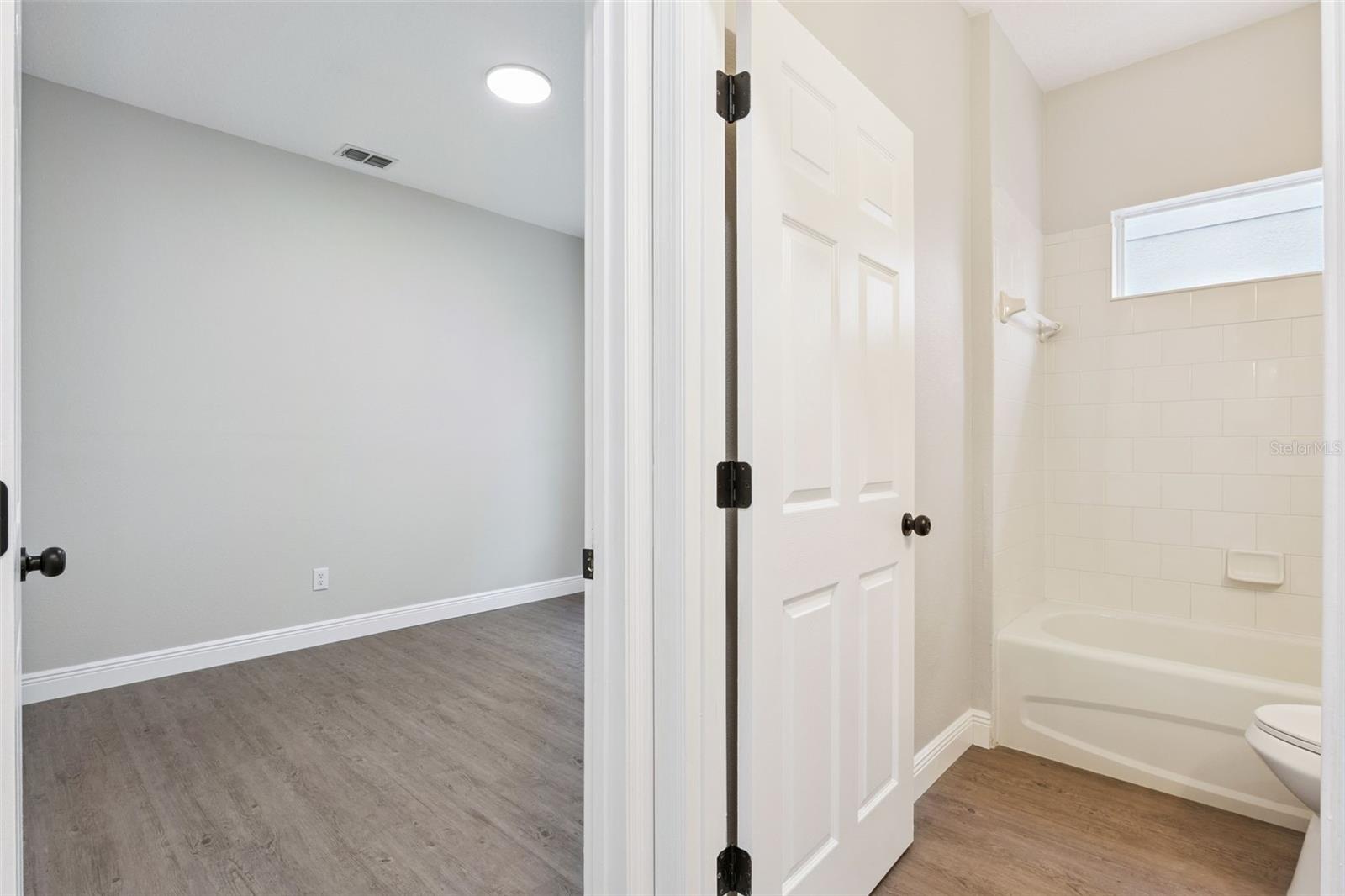 WOODSONG - Residential