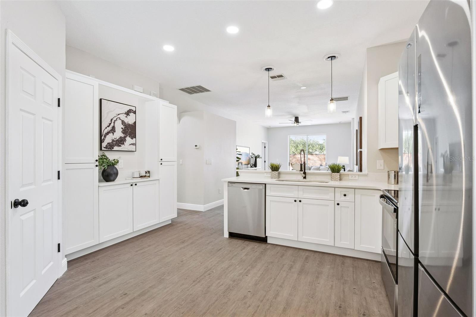 WOODSONG - Residential