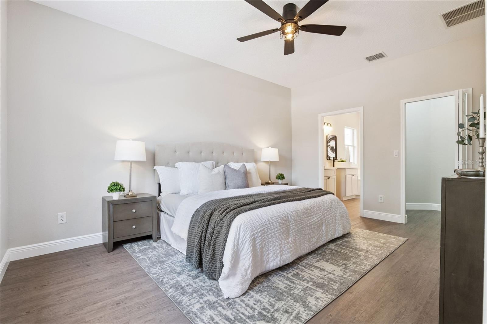 WOODSONG - Residential