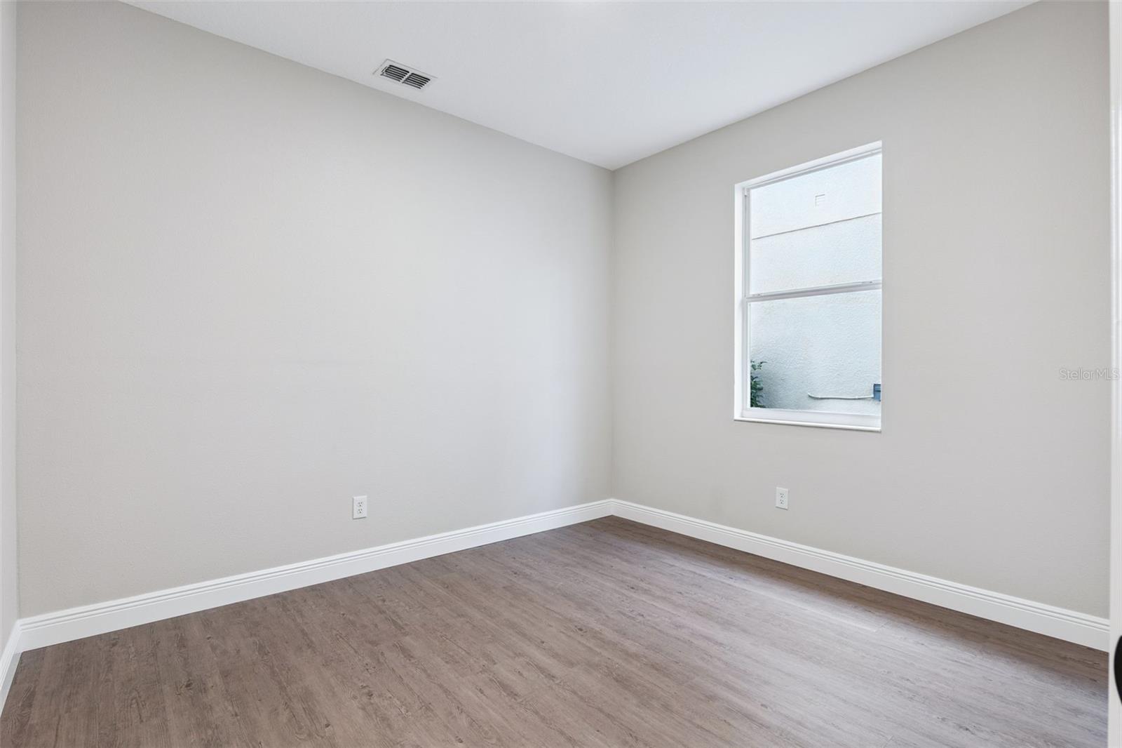 WOODSONG - Residential