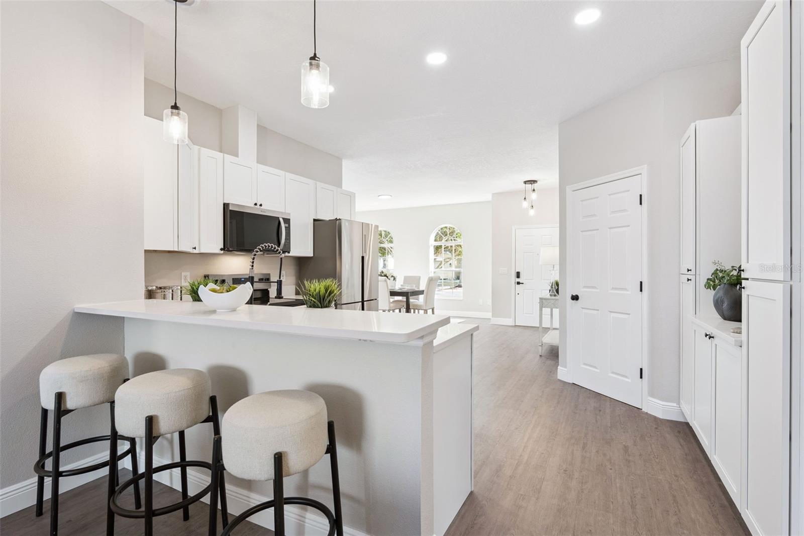 WOODSONG - Residential