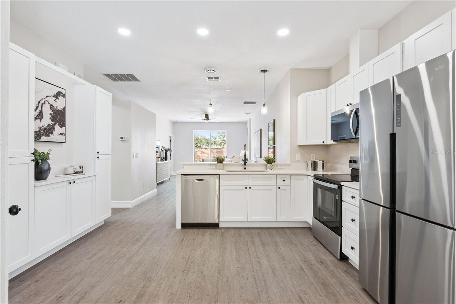 WOODSONG - Residential