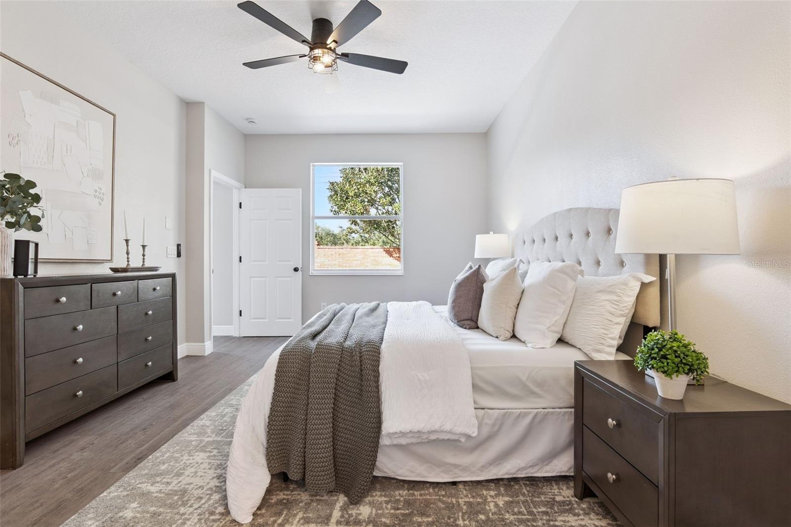 WOODSONG - Residential