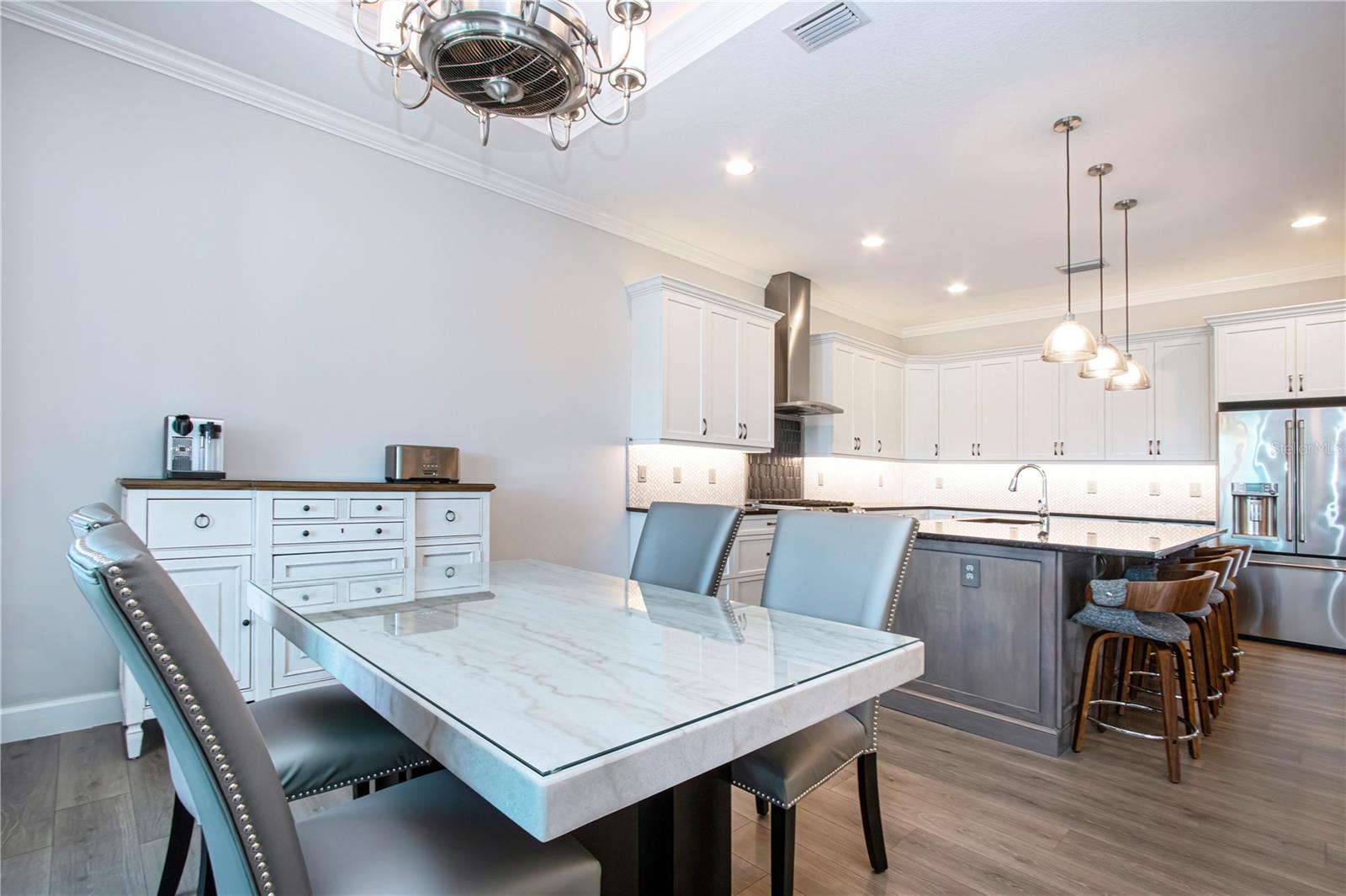 SANDHILL LAKE - Residential