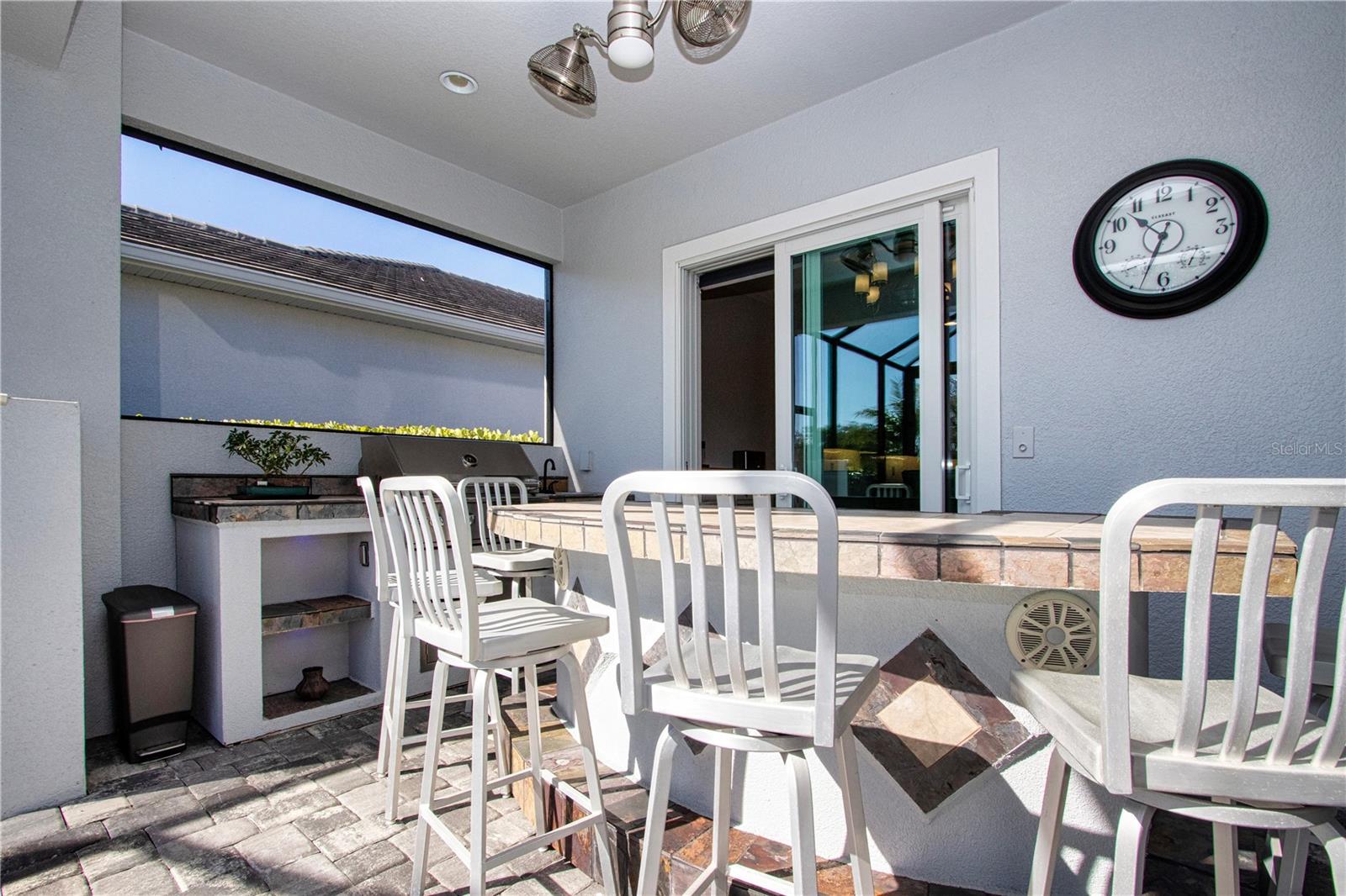 SANDHILL LAKE - Residential