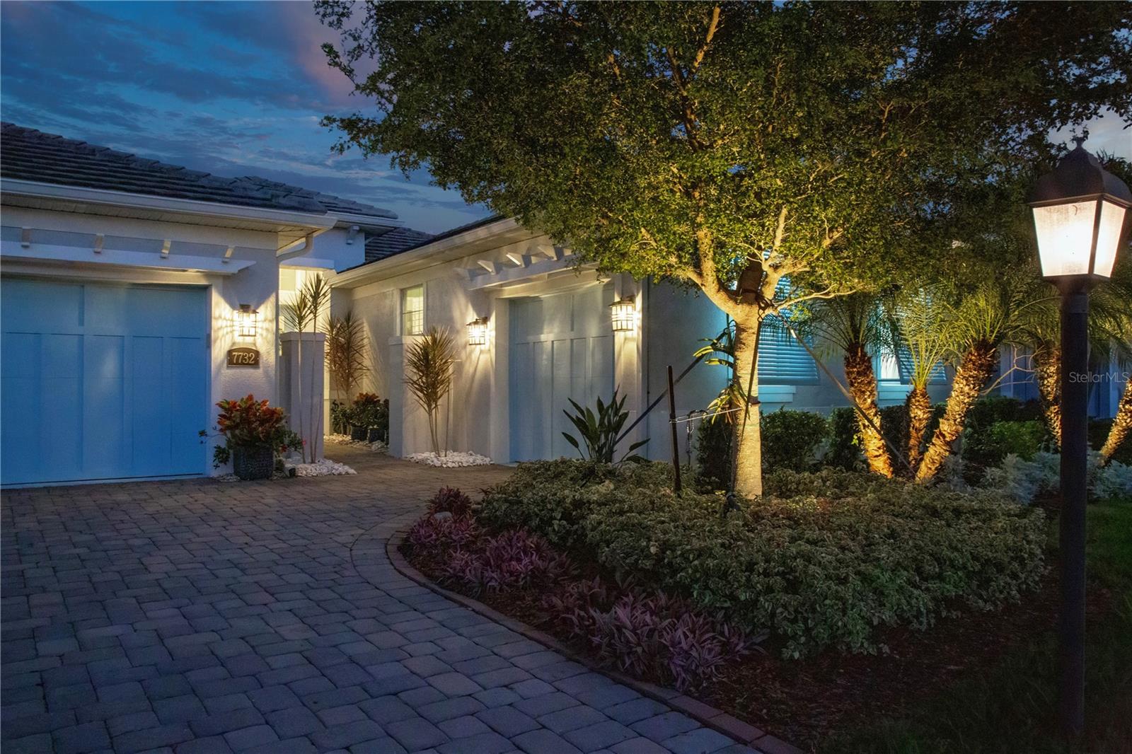 SANDHILL LAKE - Residential