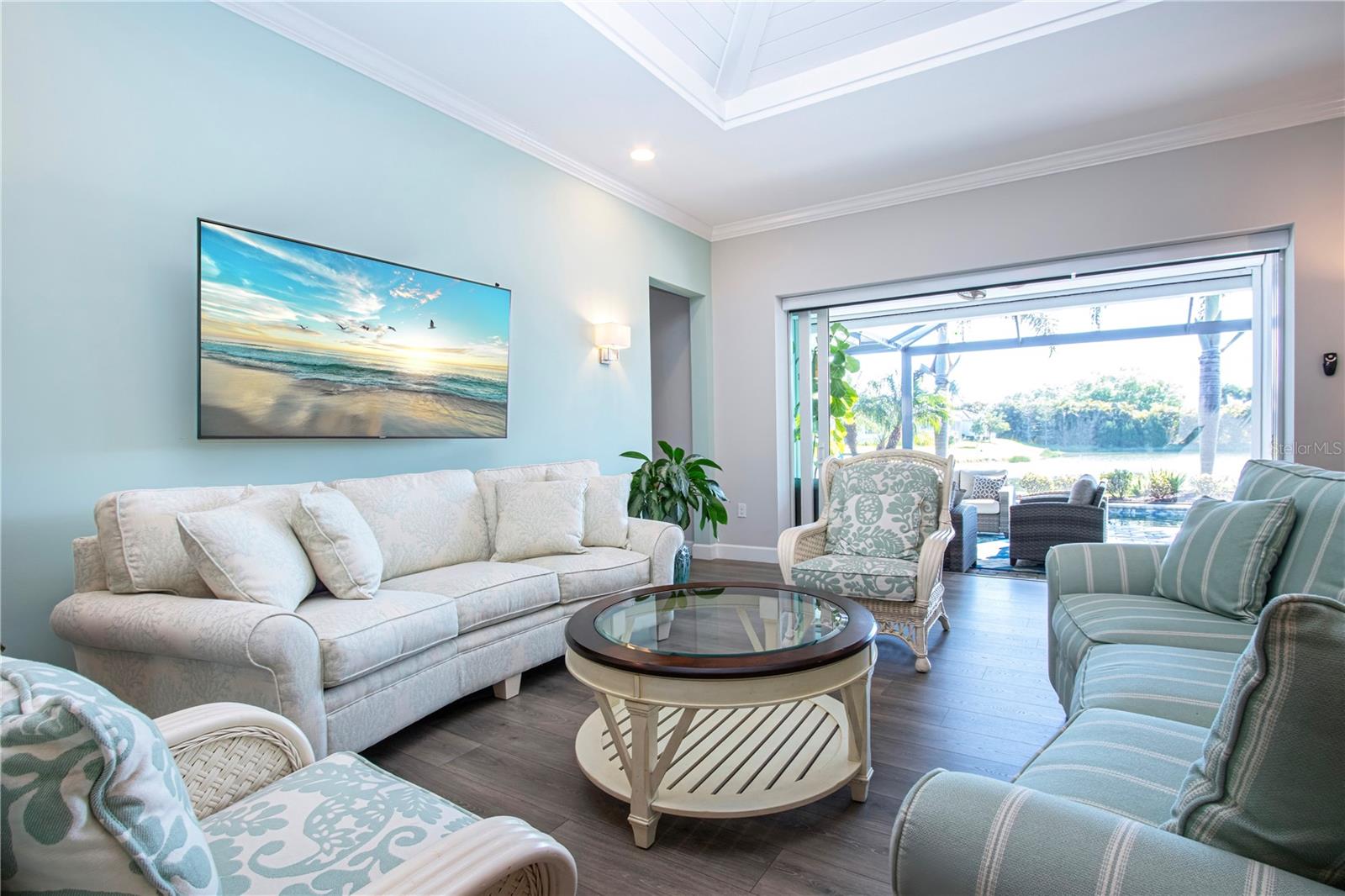 SANDHILL LAKE - Residential