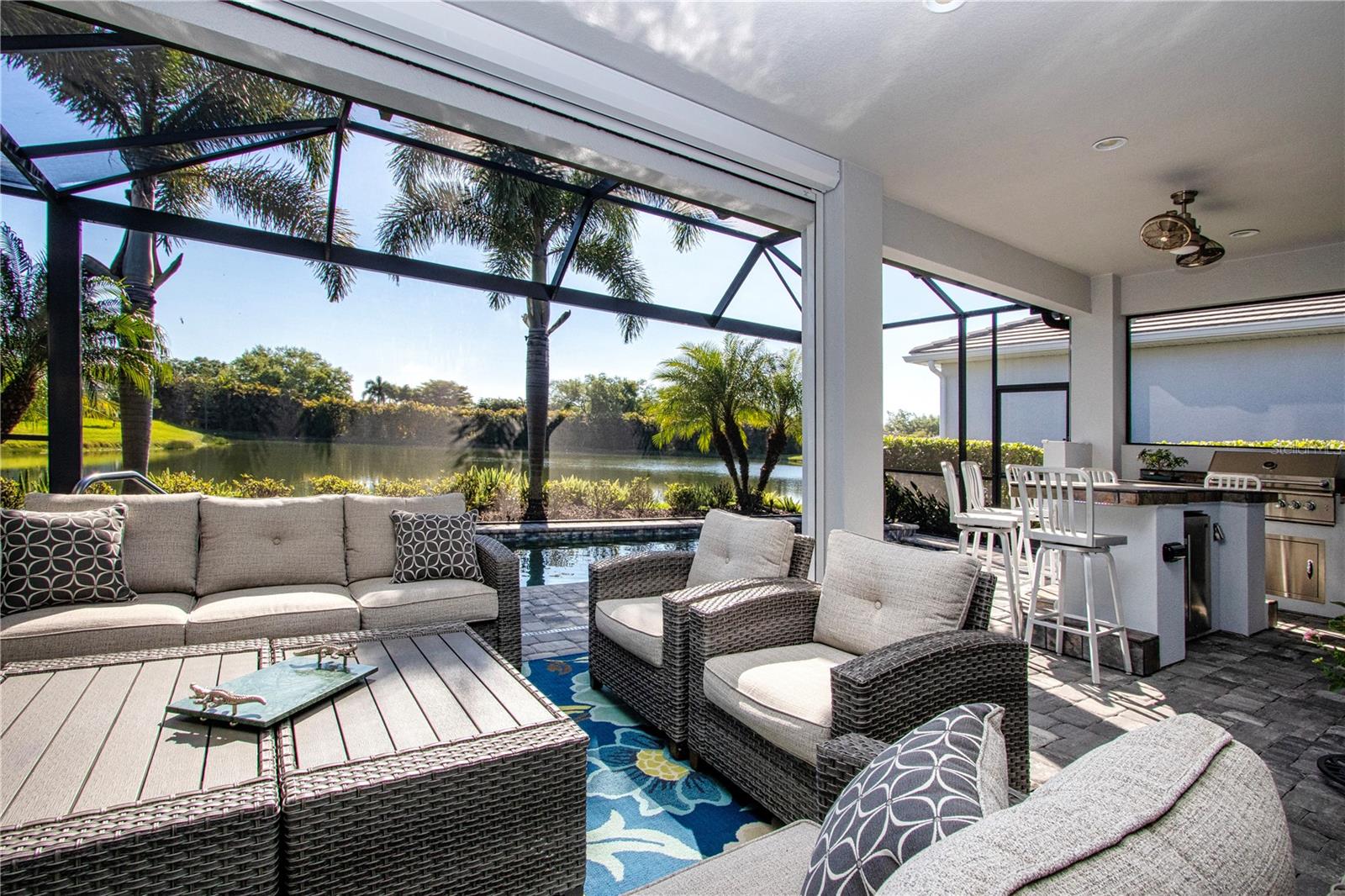 SANDHILL LAKE - Residential