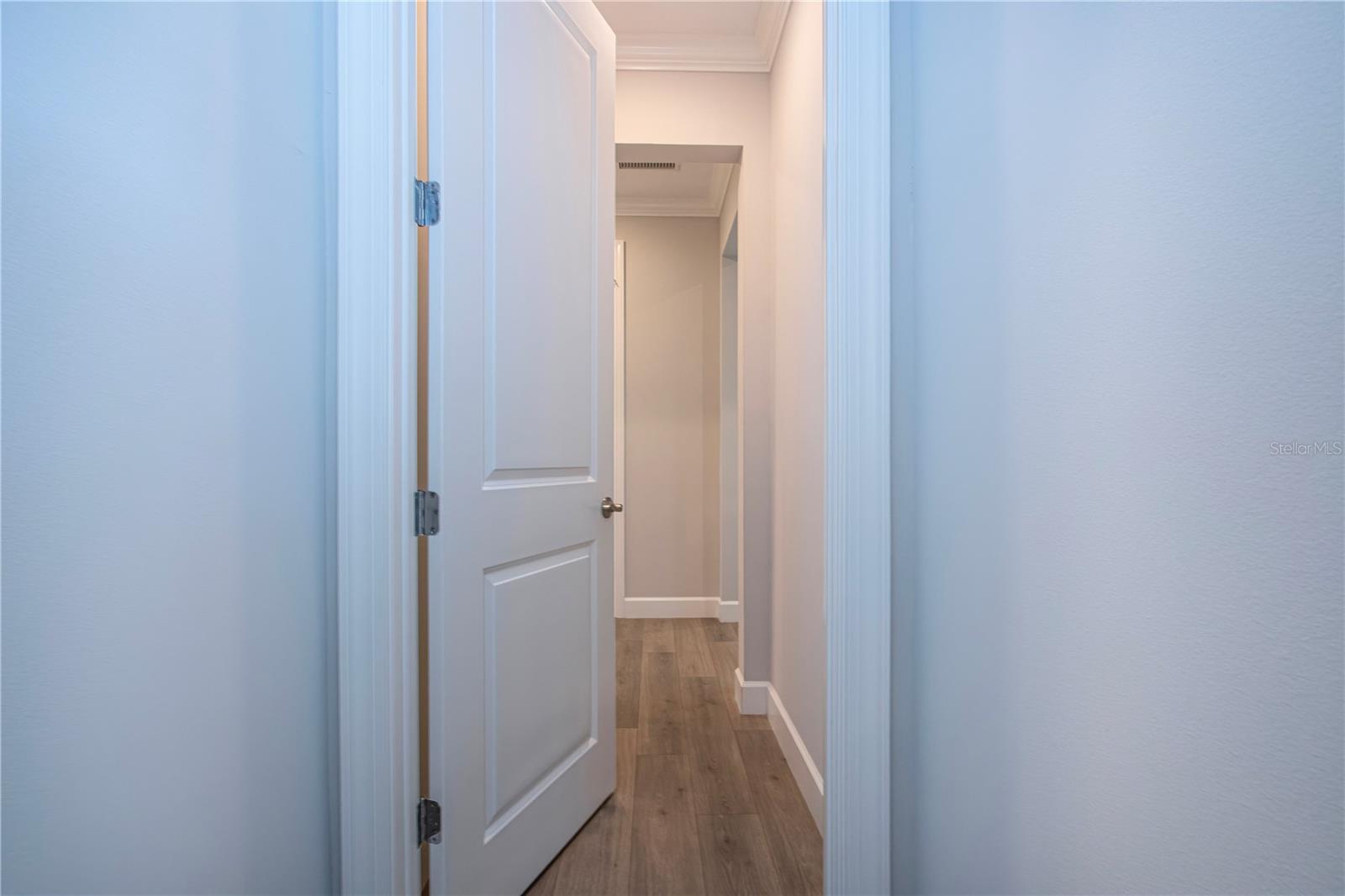 SANDHILL LAKE - Residential