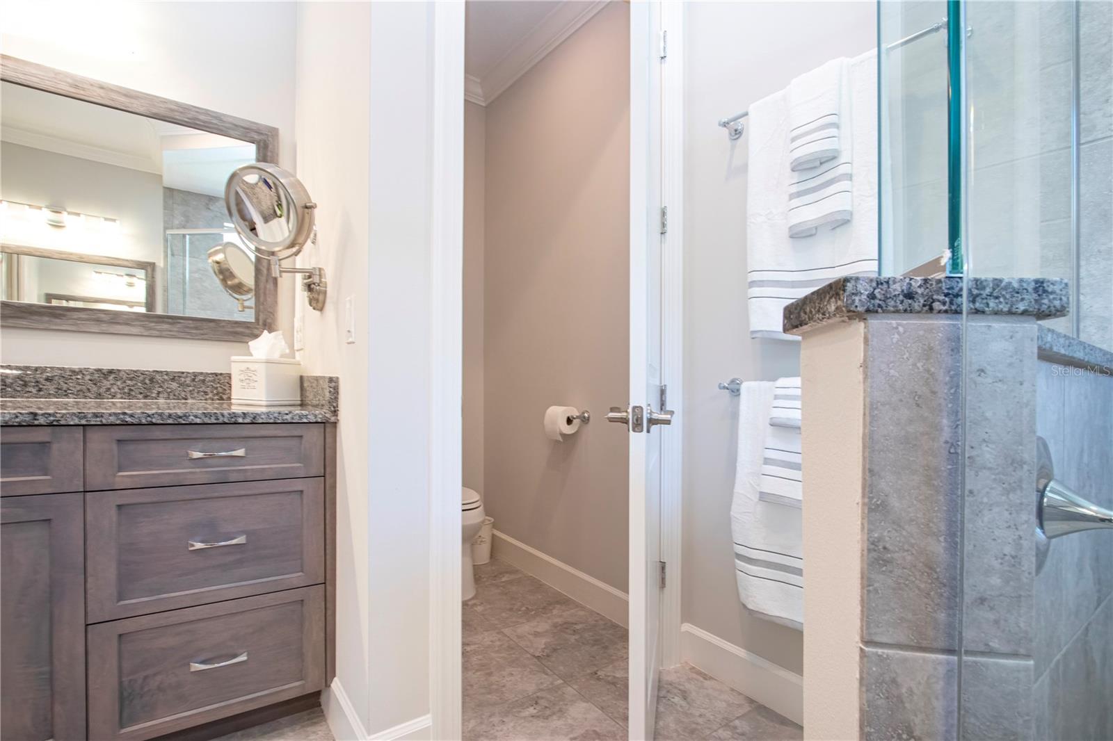 SANDHILL LAKE - Residential