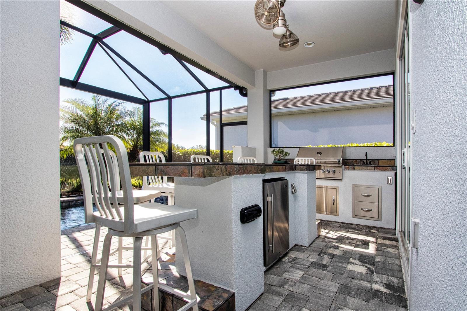 SANDHILL LAKE - Residential