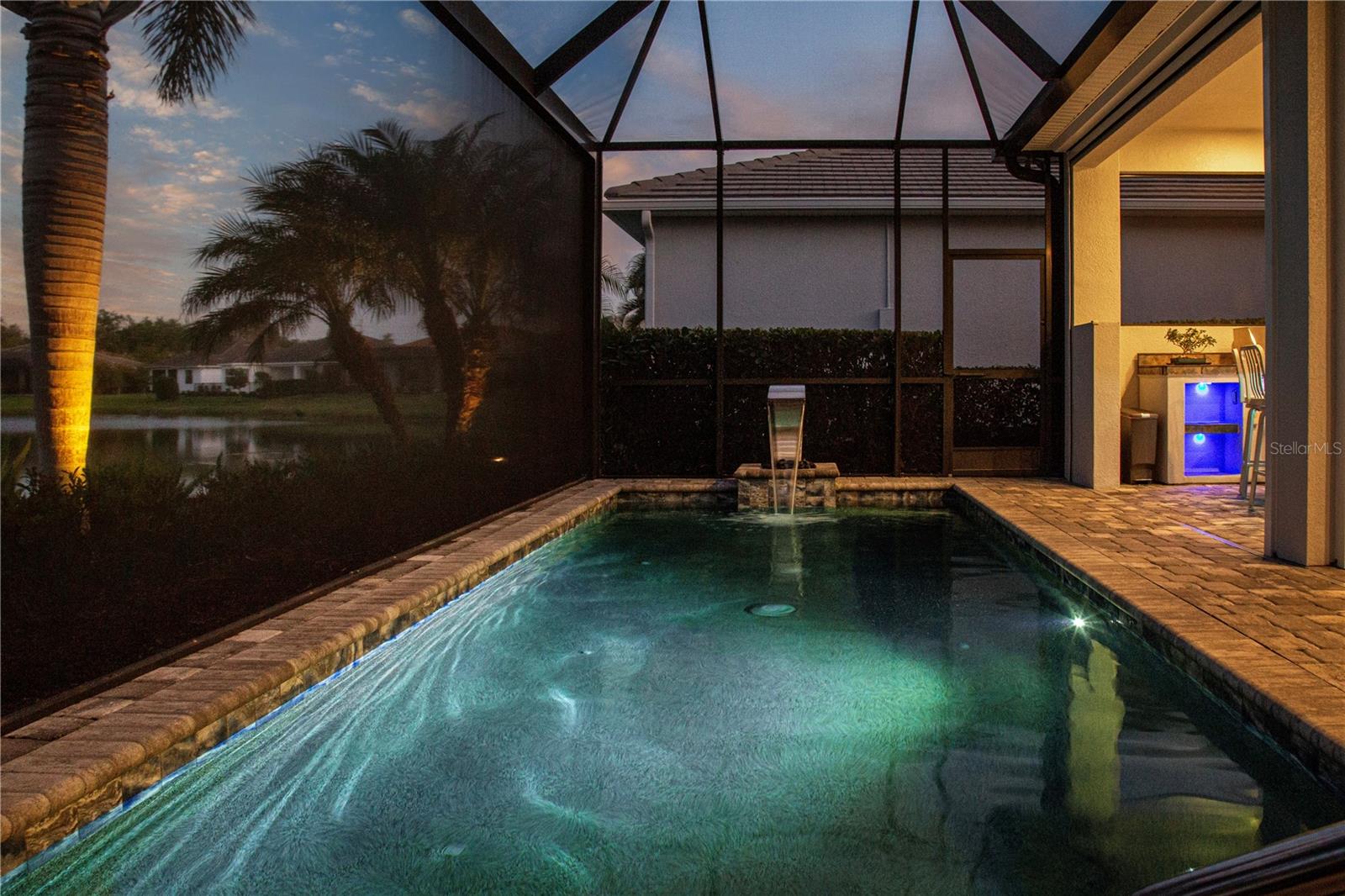 SANDHILL LAKE - Residential