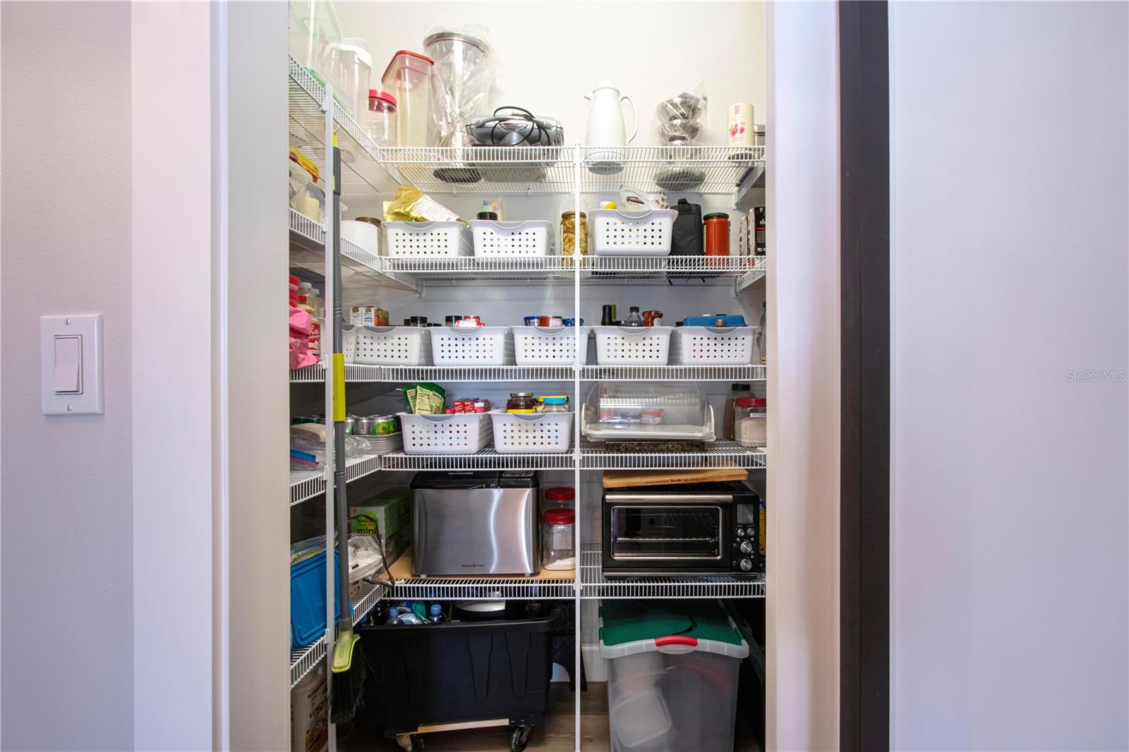 SANDHILL LAKE - Residential