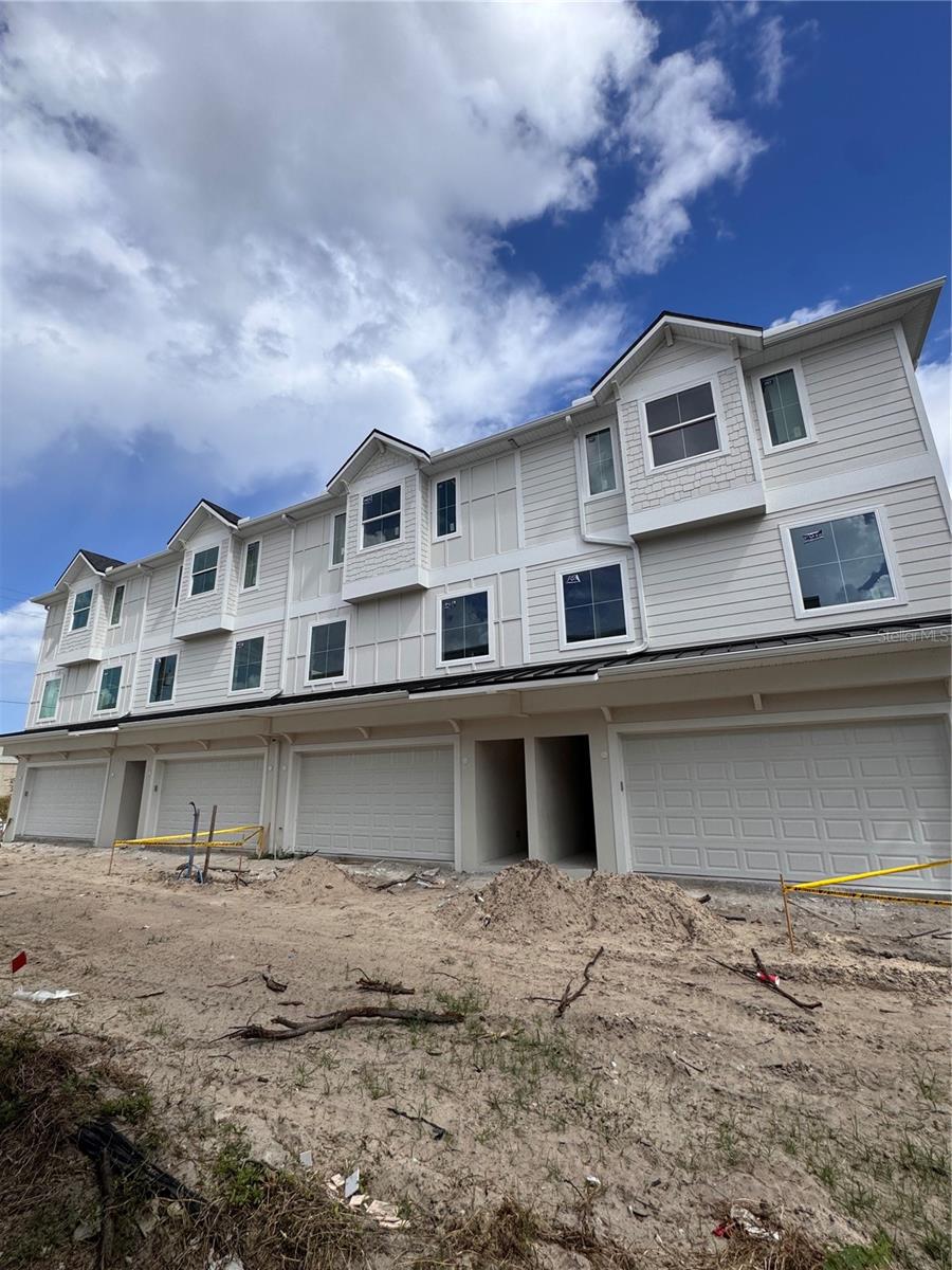 D4S | MADISON TOWNHOMES - Residential