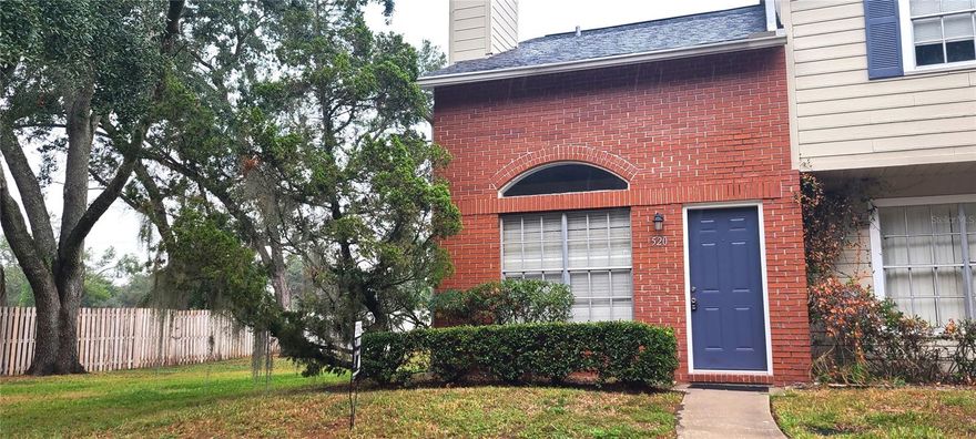 This is a great place to call your nest ....quiet TH community, this home needs some TLC but otherwise is a great location it is an end unit.
It has a working wood fireplace, screened in back porch, large great room and is very convenient to wherever you want to go in the Brandon Valrico area.